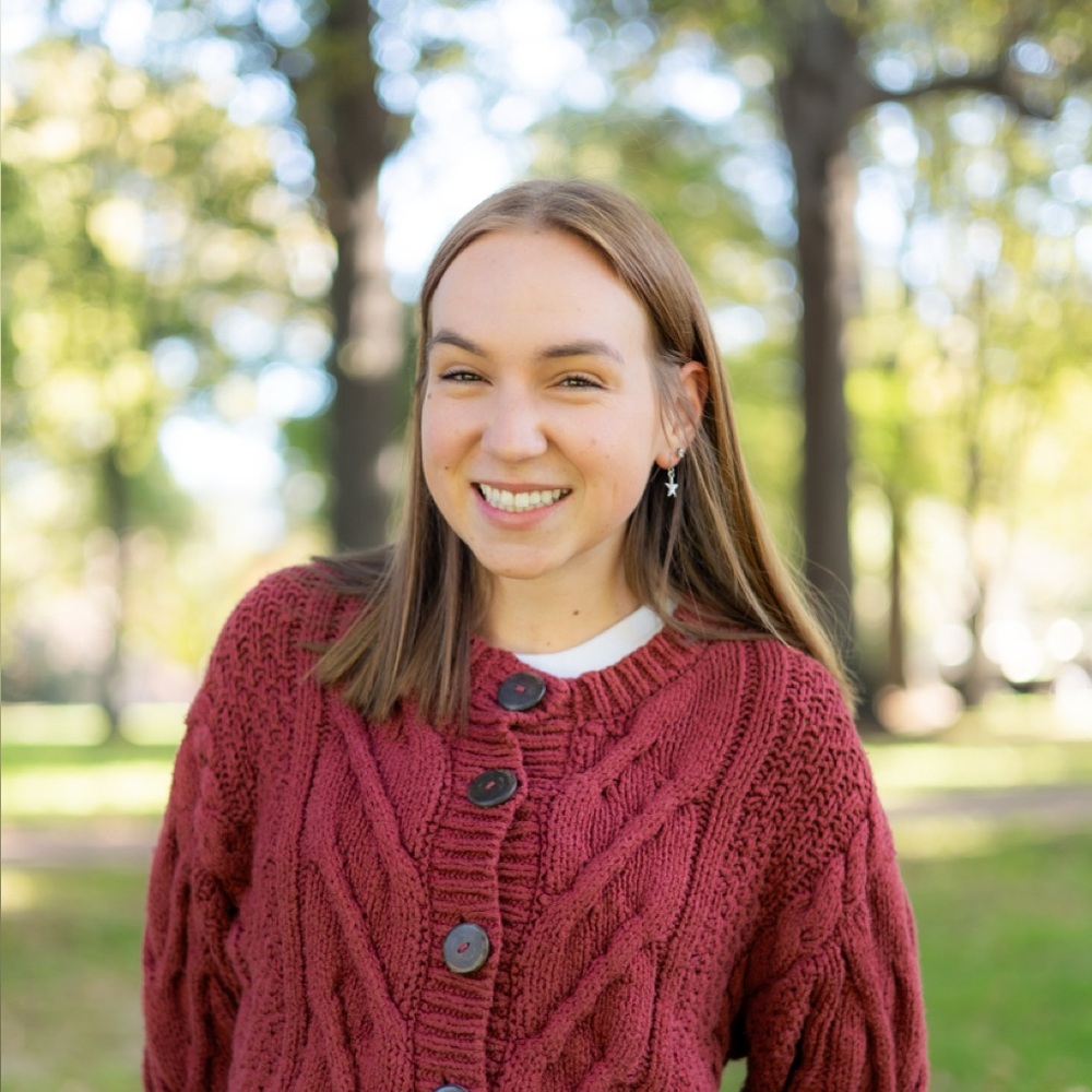 Meet your Posher, Katelyn